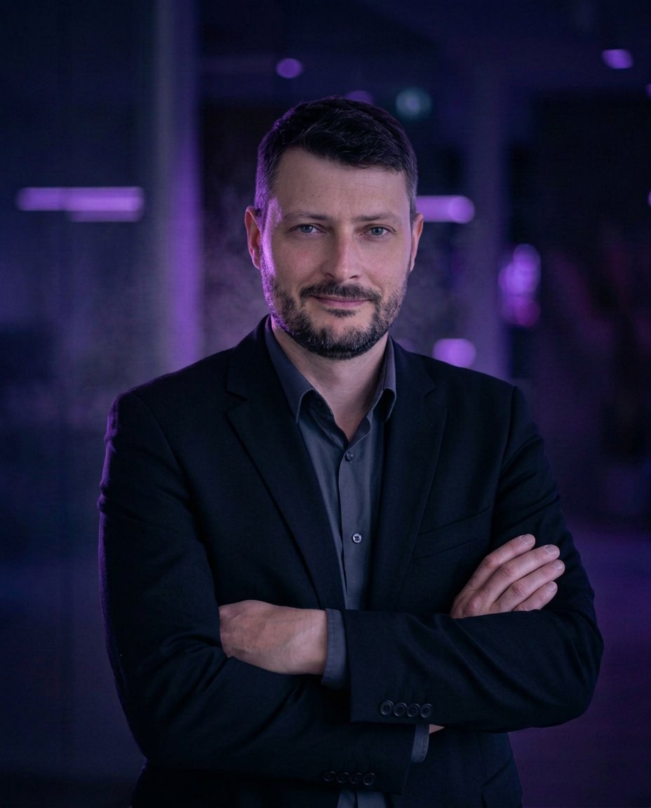 Julian – CTO & Software Engineer